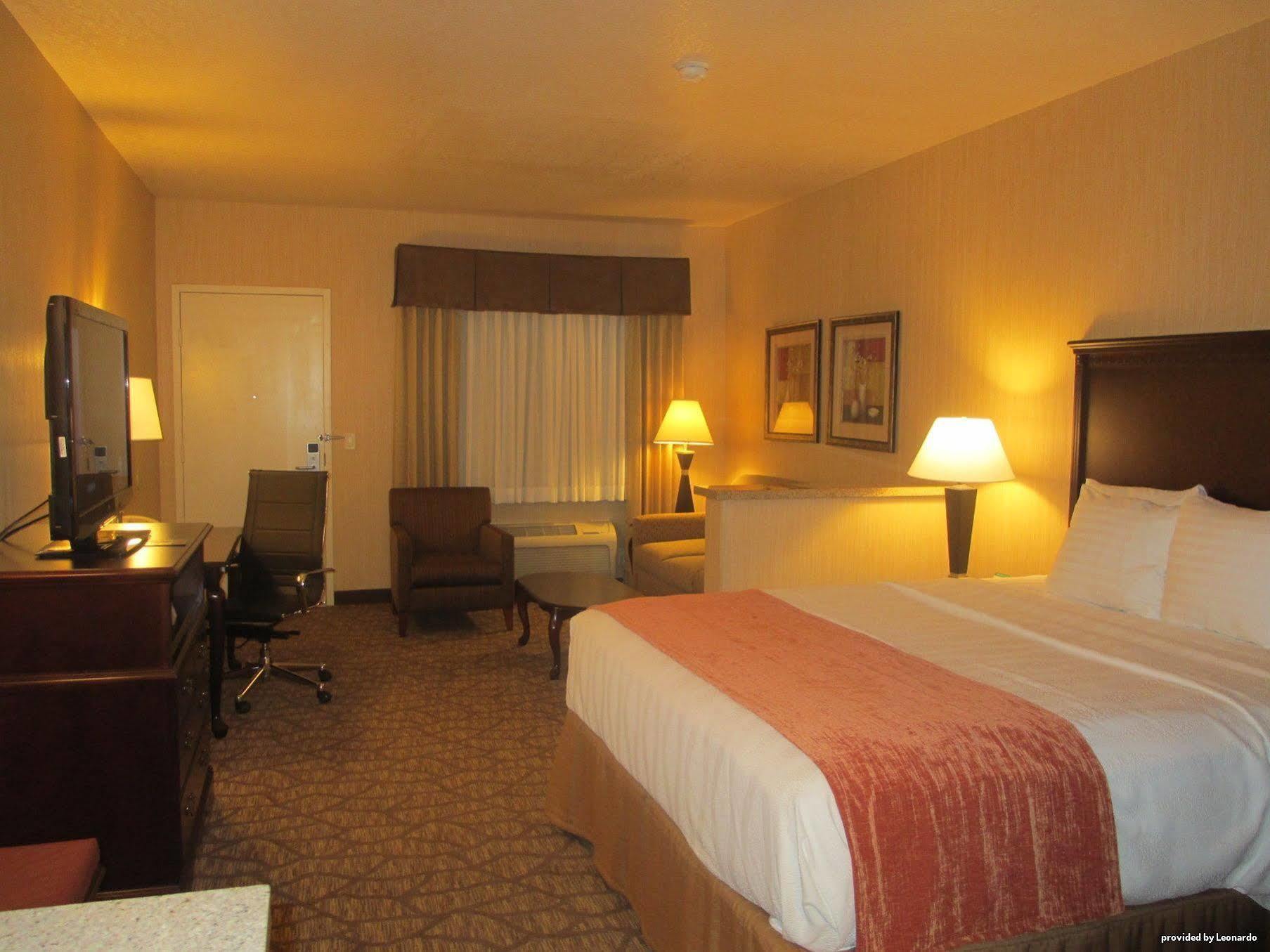 Best Western San Dimas Hotel&Suites Exterior foto